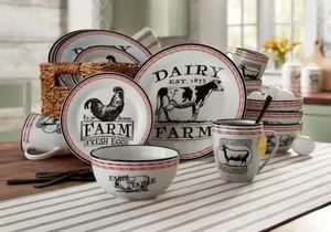 lot 51 image: Down On The Farm 16-Piece Dinnerware Set