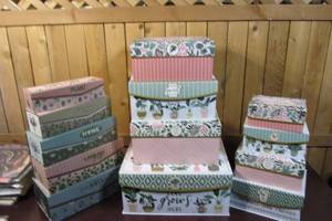 lot 80 image: Set Of 13 Beautiful Gift  Decorative Boxes