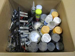 lot 33 image: MEDIUM SIZED BOX OF MISCELLANEOUS PAINT, SOCKET TOOLS AND MORE - USED IN WAREHOUSE
