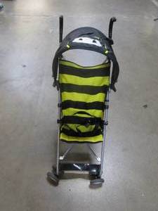 lot 50 image: Cosco Stroller - Used, functional.