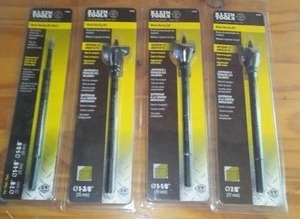 lot 38 image: Klein Tools. (4).