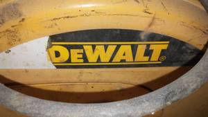 lot 71 image: DeWalt 14 in. Chop Saw. New Blades (3)