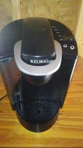 lot 96 image: Keurig Hot Beverage Maker.