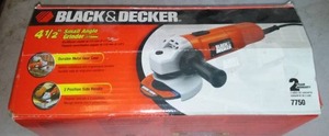 lot 113 image: Black-N- Decker 4.5 Inch Angle Grinder