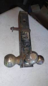 lot 147 image: Tri Ball Hitch.