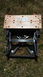 lot 12 image: Black & Decker Workmate. Model 200