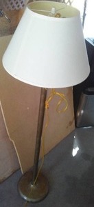 lot 193 image: Floor Lamp With Shade.