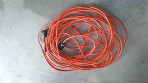 lot 371 image: Extension Cords (2)