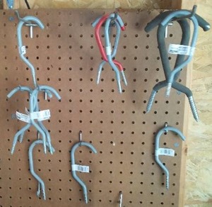 lot 240 image: Organizational Hooks, Sizes Variety.