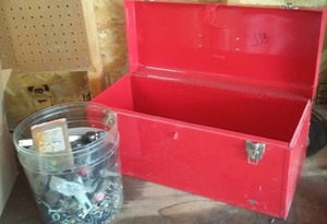lot 275 image: Toolbox and Contents.