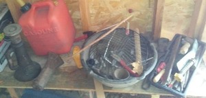 lot 296 image: Lot Of Garage.