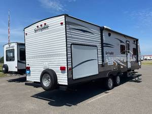 lot 1 image: 2014 Keystone Springdale 295 RBSSR Travel Trailer NO RESERVE