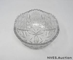 lot 60 image: 8 crystal bowl pewter (heavy) with metal inlay base saucer
