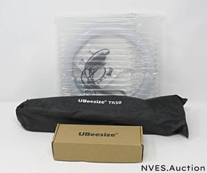 lot 61 image: Ring Light Ubeesize ring light set