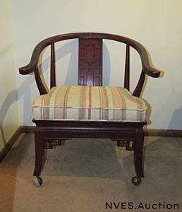 lot 127 image: Game Table
