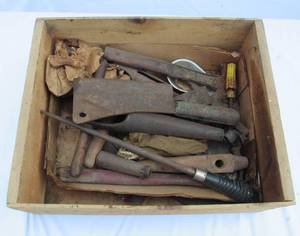 lot 273 image: Vintage crate and misc vintage tools