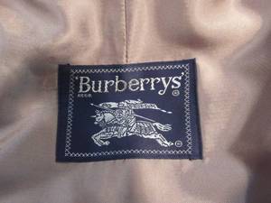 lot 341 image: Burbury raincoat womens