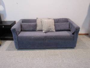 lot 433 image: Hide-a-bed Sterns and Foster