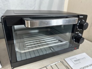 lot 266 image: Toaster Oven - Used Once