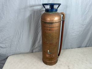 lot 9 image: Antique Red Star Copper Fire Extinguisher