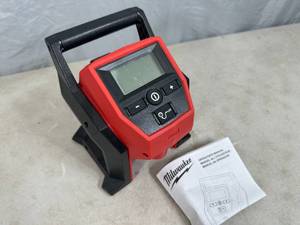 lot 11 image: Brand New Milwaukee M12 Cordless Compact Inflator  Air Compressor