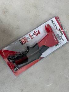 lot 21 image: New Arrow Rivet Tool