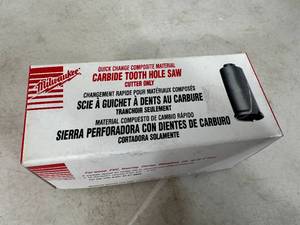 lot 37 image: New Milwaukee Carbide Tooth Hole Saw 2