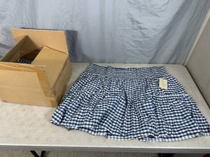 lot 149 image: 6 New Skirts - Size 2X