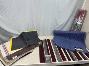 lot 255 image: 3 New Rugs and 15 New Placemats