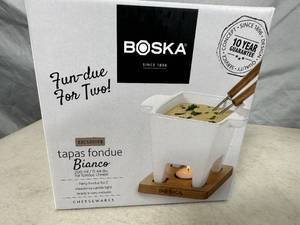lot 262 image: New Boska Tapas Fondue Kit