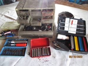 lot 20 image: can of washers, precision knife sha...