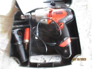 lot 27 image: Black & Decker DrillHammer drill i...