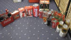 lot 77 image: Collection of Coca-Cola Collectables