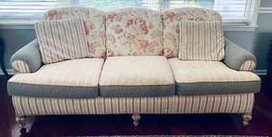 lot 15 image: Wesley Hall Sofa