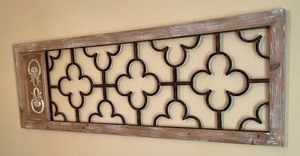 lot 45 image: Distressed Wood and Metal Decorative Wall Item