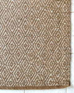 lot 61 image: Decorative Rug