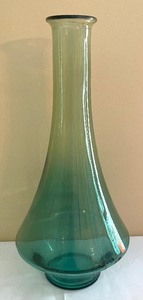 lot 106 image: Three Colored Glass Vases