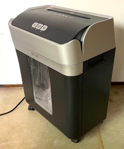 lot 126 image: Ativa Paper Shredder