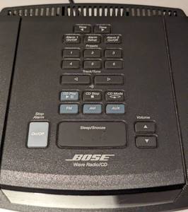 lot 73 image: Bose Wave RadioCD Player
