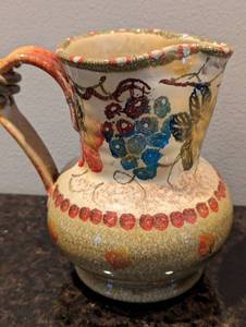 lot 89 image: Pretty Painted Italian Pichers