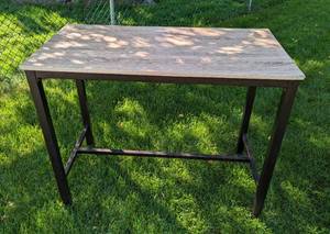 lot 98 image: Pair of Metal and Faux Wood Hightop Tables