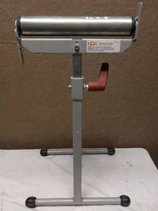 lot 28 image: HDX BALL BEARING ROLLER STAND