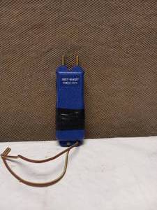 lot 33 image: HOT-SHOT POWER MITE ELECTRIC LIVESTOCK PROD