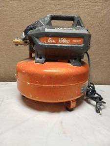 lot 42 image: RIDGID AIR COMPRESSOR
