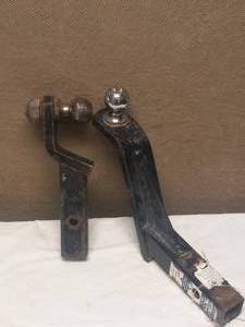 lot 64 image: 2 TRAILER HITCHES