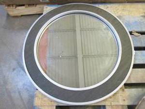 lot 252 image: Macie 30 in Round Wood & Metal Mirror (OUT OF BOX)
