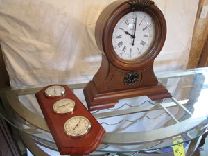 lot 13 image: Mantle Clock, Weather Station