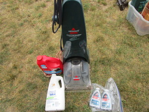 lot 65 image: Bissell Power Brush