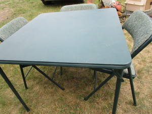 lot 92 image: Card Table & 3 Chairs