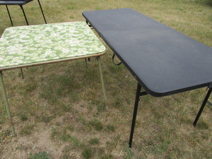 lot 95 image: Folding Tables